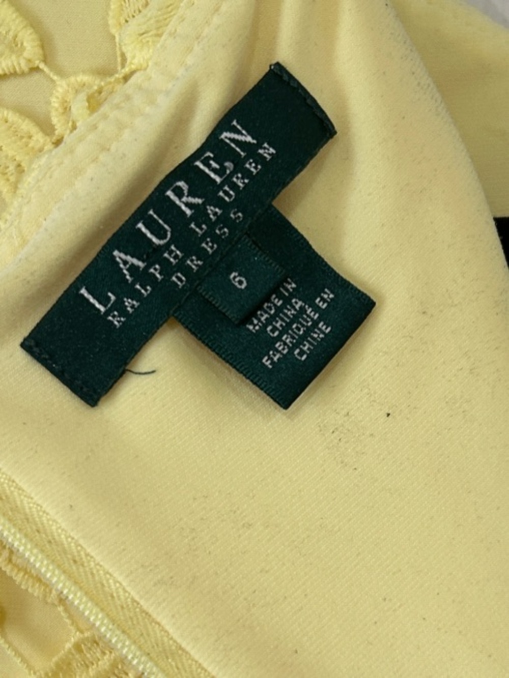 Lauren Ralph Lauren Yellow Floral Guipure Lace Sheath Dress - Size 6 - Picture 3 of 8
